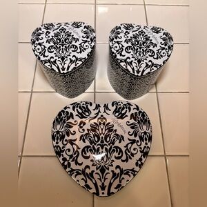 Brighton Metal Heart Shaped Jewelry Tins Set Of 3 Black White Floral